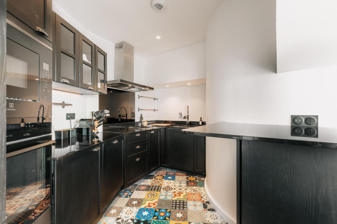 Apartment Light House
